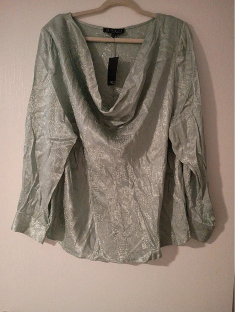 Eloquii Women's Shirts 20W in Satin green